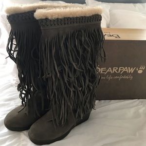 Bearpaw Sundown suede fringe wedge boots